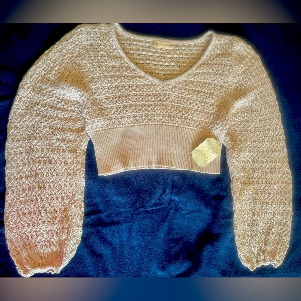 Altar’d State Women’s Cream Knit Cropped Top size M
